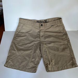 Hurley | 9” Hybrid Short w/ mesh pockets to go in and out of water